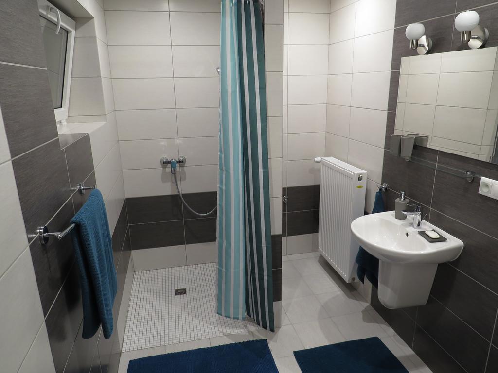 Apartman Route 18 Liptovský Mikuláš Екстериор снимка